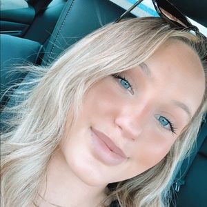 Meet your Posher, Ashlyn